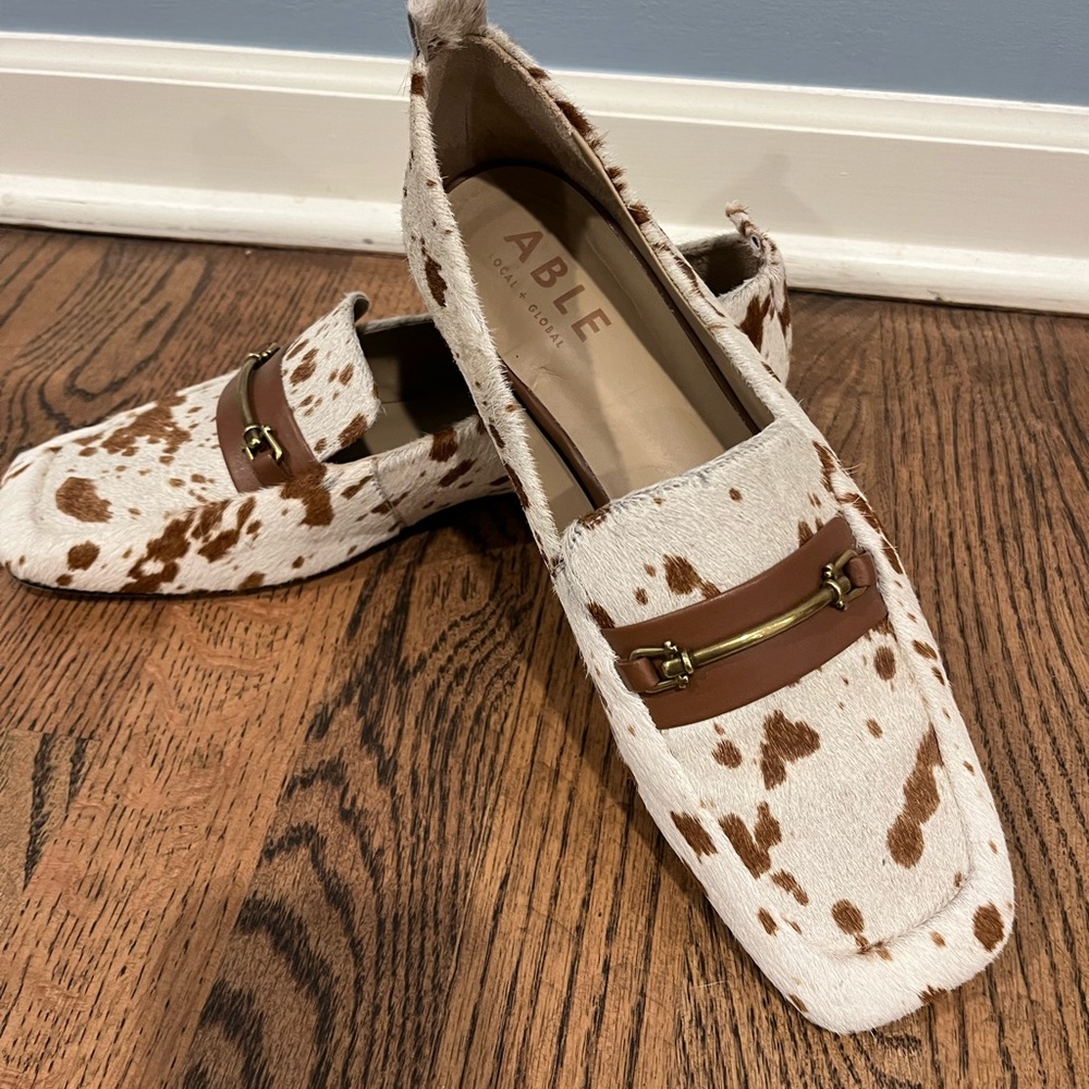 Able 7.5 patterned shoes loafers